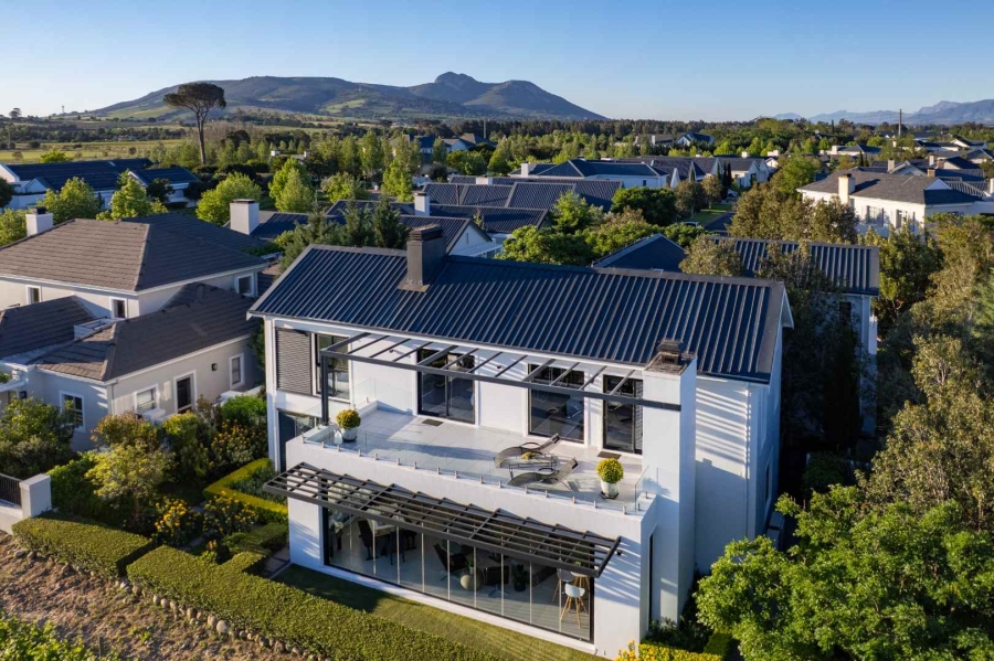 3 Bedroom Property for Sale in Val De Vie Estate Western Cape